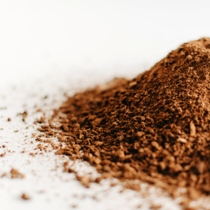 Sphagnum peat moss with fibrous structure, ready for use in professional growing media